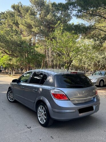 Opel Astra 2004, 299,000 km - 1.4 l - Sumqayıt