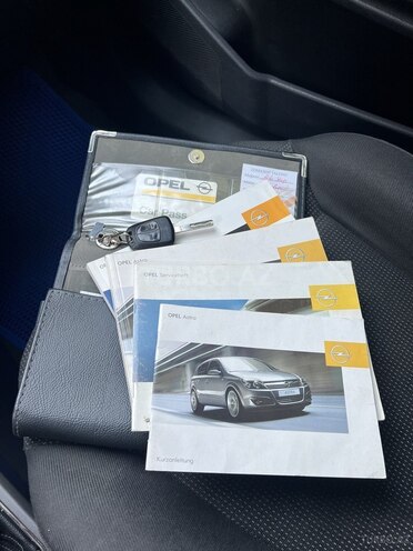 Opel Astra 2004, 299,000 km - 1.4 l - Sumqayıt