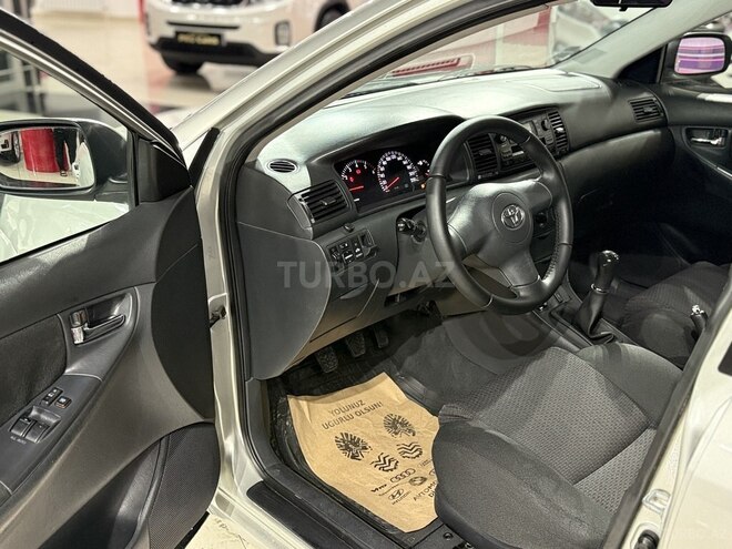 Toyota Corolla 2006, 370,000 km - 1.4 l - Bakı