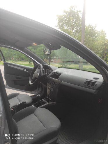 Opel Astra 2005, 203,000 km - 1.4 l - Mingəçevir