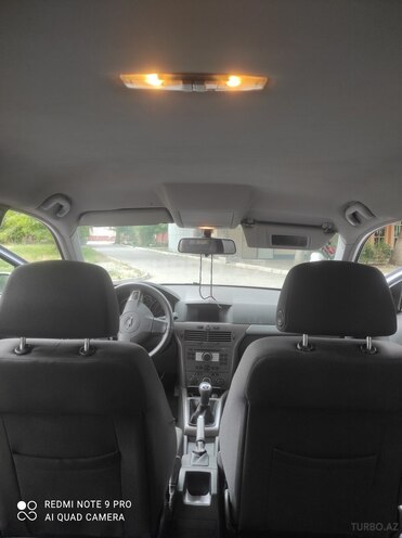 Opel Astra 2005, 203,000 km - 1.4 l - Mingəçevir