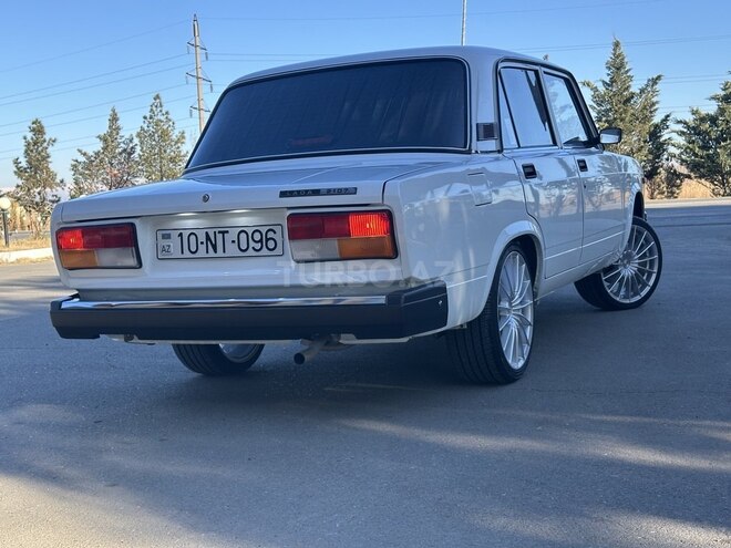 LADA (VAZ) 2107 2010, 14,200 km - 1.6 l - Yevlax
