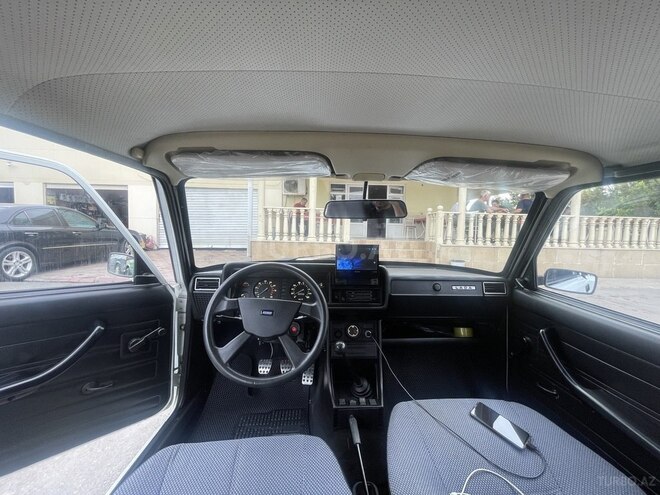 LADA (VAZ) 2107 2010, 14,200 km - 1.6 l - Yevlax