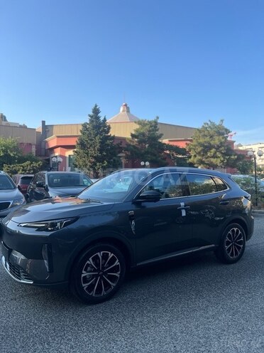 Changan Qiyuan Q05-3