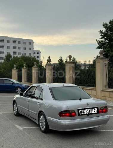 Mercedes E 220 d 1999, 485,254 km - 2.2 l - Yevlax