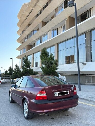 Opel Vectra 1998, 264,300 km - 2.0 l - Bakı