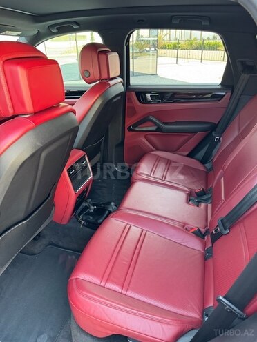 Porsche Cayenne Turbo S 2018, 49,469 km - 3.0 l - Bakı