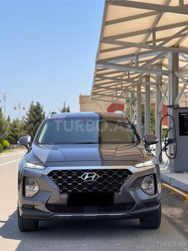 Hyundai Santa Fe-1