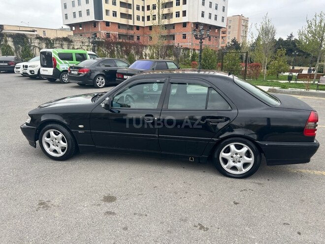 Mercedes C 180 2000, 350,000 km - 1.8 л - Bakı