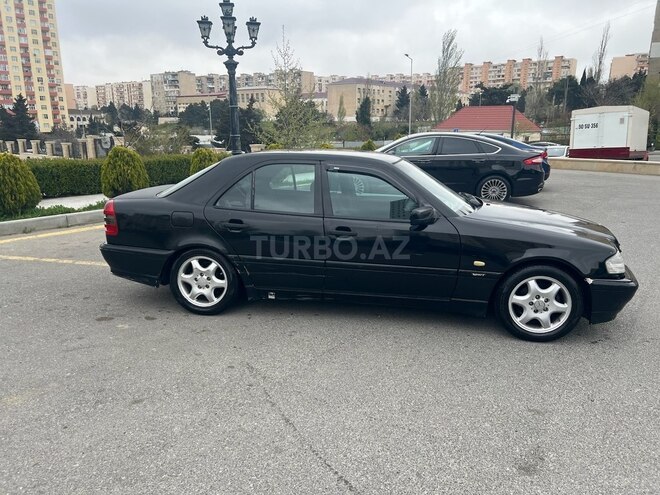 Mercedes C 180 2000, 350,000 km - 1.8 л - Bakı