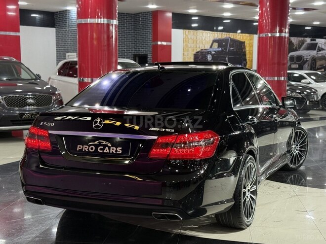 Mercedes E 300-8