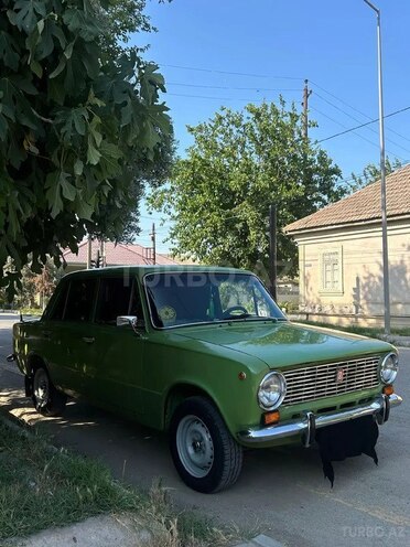 LADA (VAZ) 2101 1974, 86,289 km - 1.3 l - Salyan