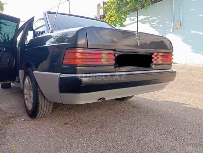 Mercedes 190 1992, 401,500 km - 2.0 л - Bakı