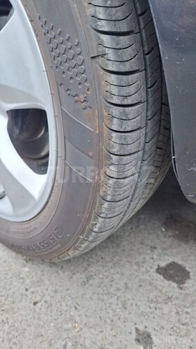 Kia Carens 2007, 250,000 km - 2.0 l - Bakı