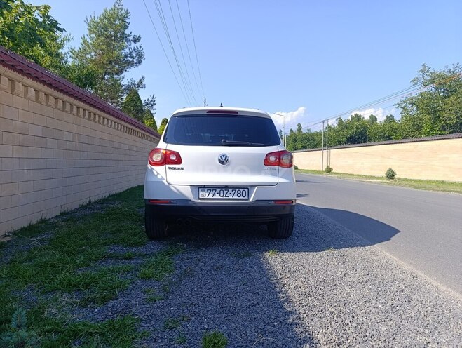 Volkswagen Tiguan 2009, 210,000 km - 2.0 l - Balakən