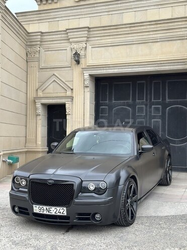 Chrysler 300C-17