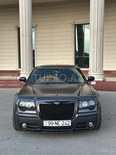 Chrysler 300C-1