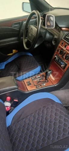 Mercedes E 240 1998, 389,291 km - 2.4 l - Gəncə
