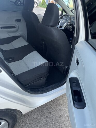 Toyota Prius C 2012, 223,000 km - 1.5 l - Bakı