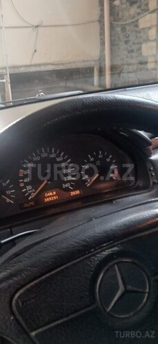 Mercedes E 240 1998, 389,291 km - 2.4 l - Gəncə