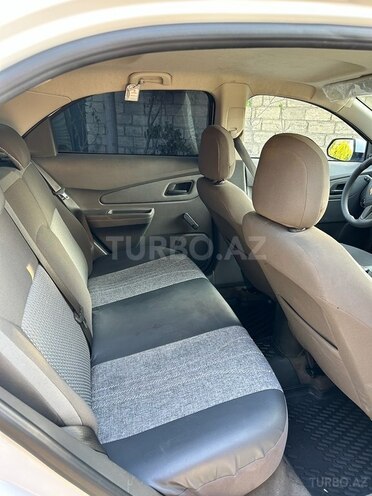 Chevrolet Cobalt-9