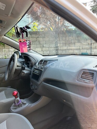 Chevrolet Cobalt-8