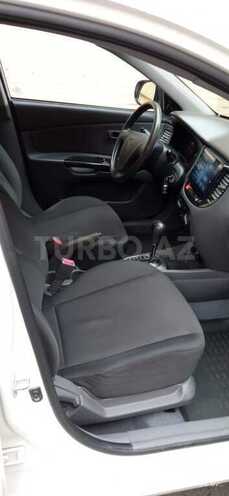 Kia Rio 2010, 190,000 km - 1.4 л - Bakı