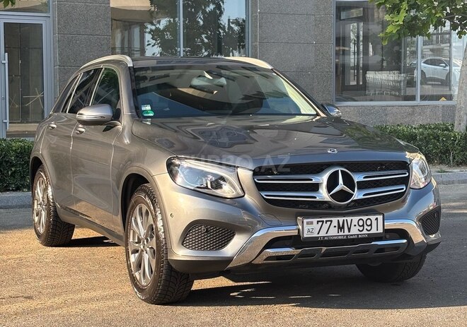 Mercedes GLC 250 4MATIC 2018, 22,500 km - 2.0 l - Bakı