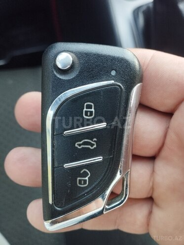 Toyota Corolla 2006, 318,000 km - 1.4 l - Sumqayıt