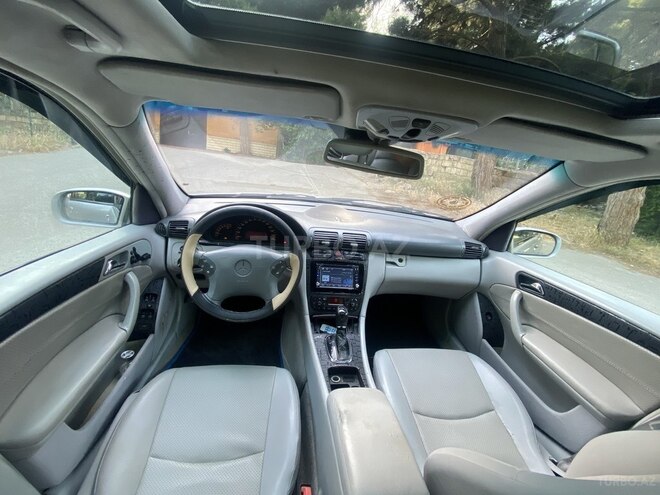 Mercedes C 240 2002, 240,470 km - 2.6 l - Bakı