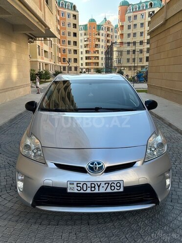 Toyota Prius 2013, 135,000 km - 1.8 l - Sumqayıt