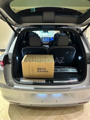 Li Auto L8 2024, 0 km - 1.5 л - Bakı