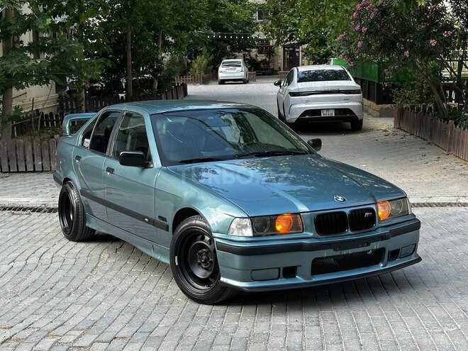 BMW 318 1995, 497,000 km - 1.8 l - Bakı
