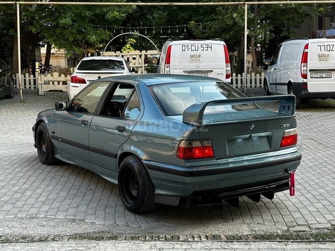 BMW 318 1995, 497,000 km - 1.8 l - Bakı