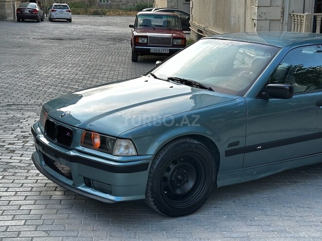 BMW 318 1995, 497,000 km - 1.8 l - Bakı