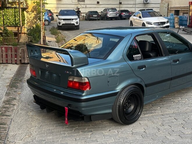 BMW 318 1995, 497,000 km - 1.8 l - Bakı