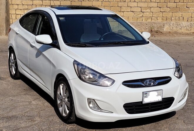 Hyundai Accent 2013, 240,000 km - 1.6 l - Bakı