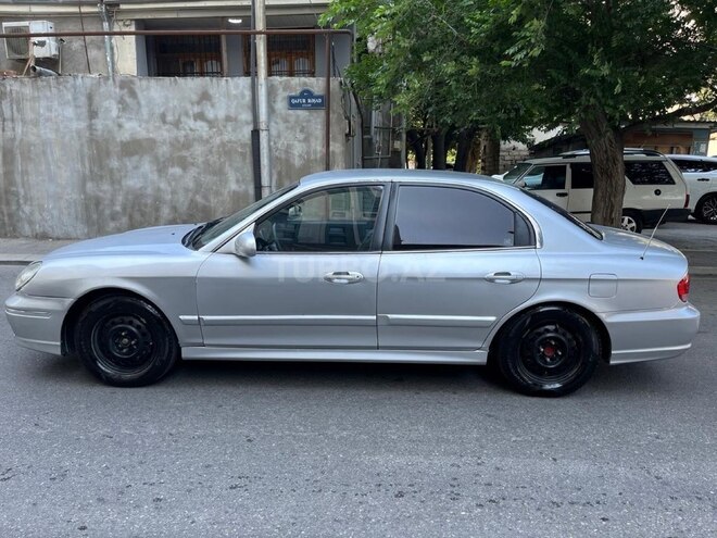 Hyundai Sonata-7