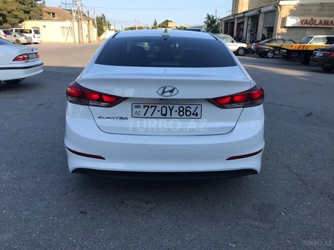 Hyundai Elantra 2017, 110,860 km - 2.0 л - Bakı