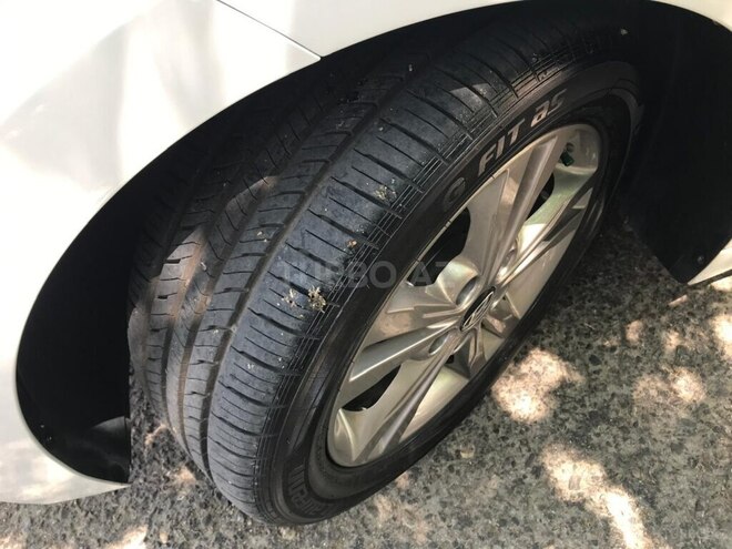 Hyundai Elantra 2017, 110,860 km - 2.0 л - Bakı