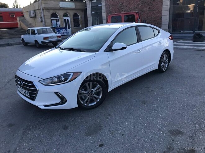 Hyundai Elantra 2017, 110,860 km - 2.0 л - Bakı