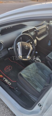 Toyota Aqua 2019, 73,000 km - 1.5 л - Bakı