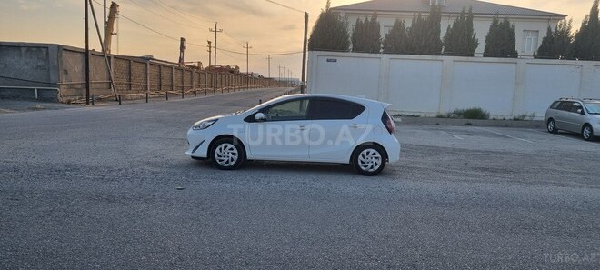 Toyota Aqua 2019, 73,000 km - 1.5 л - Bakı