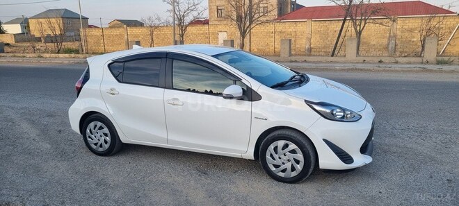 Toyota Aqua 2019, 73,000 km - 1.5 л - Bakı