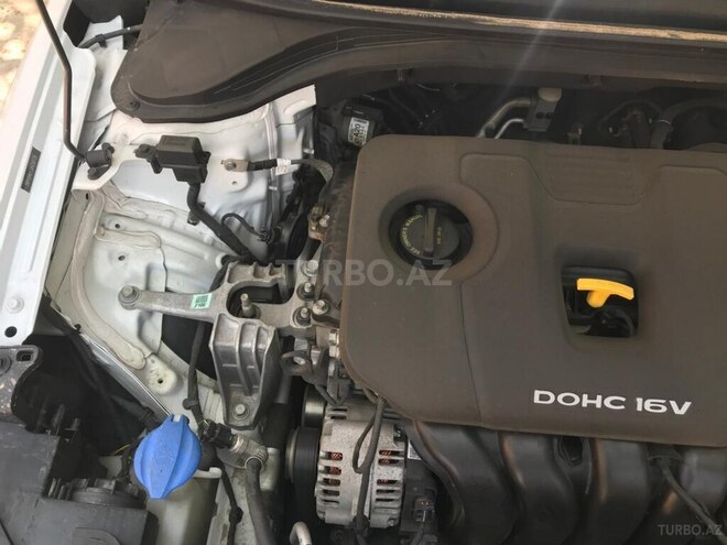 Hyundai Elantra 2017, 110,860 km - 2.0 л - Bakı