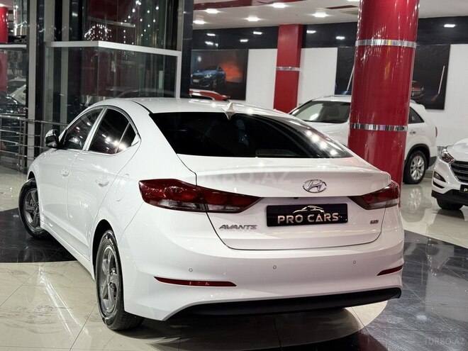 Hyundai Avante 2015, 157,000 km - 1.6 л - Bakı