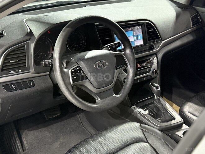 Hyundai Avante 2015, 157,000 km - 1.6 л - Bakı
