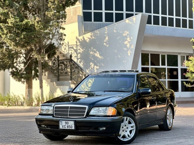 Mercedes C 230 1999, 296,580 km - 2.3 l - Bakı