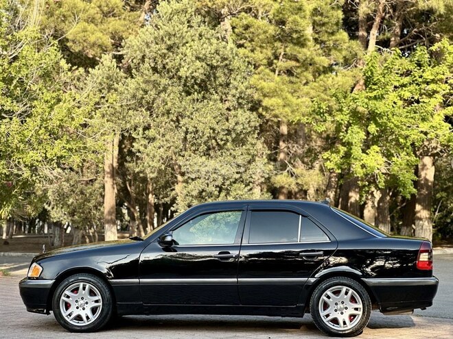 Mercedes C 230 1999, 296,580 km - 2.3 l - Bakı