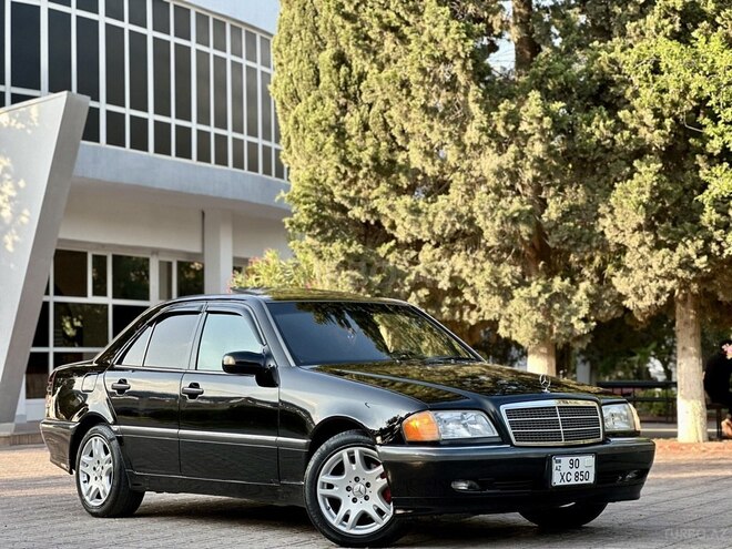 Mercedes C 230 1999, 296,580 km - 2.3 l - Bakı
